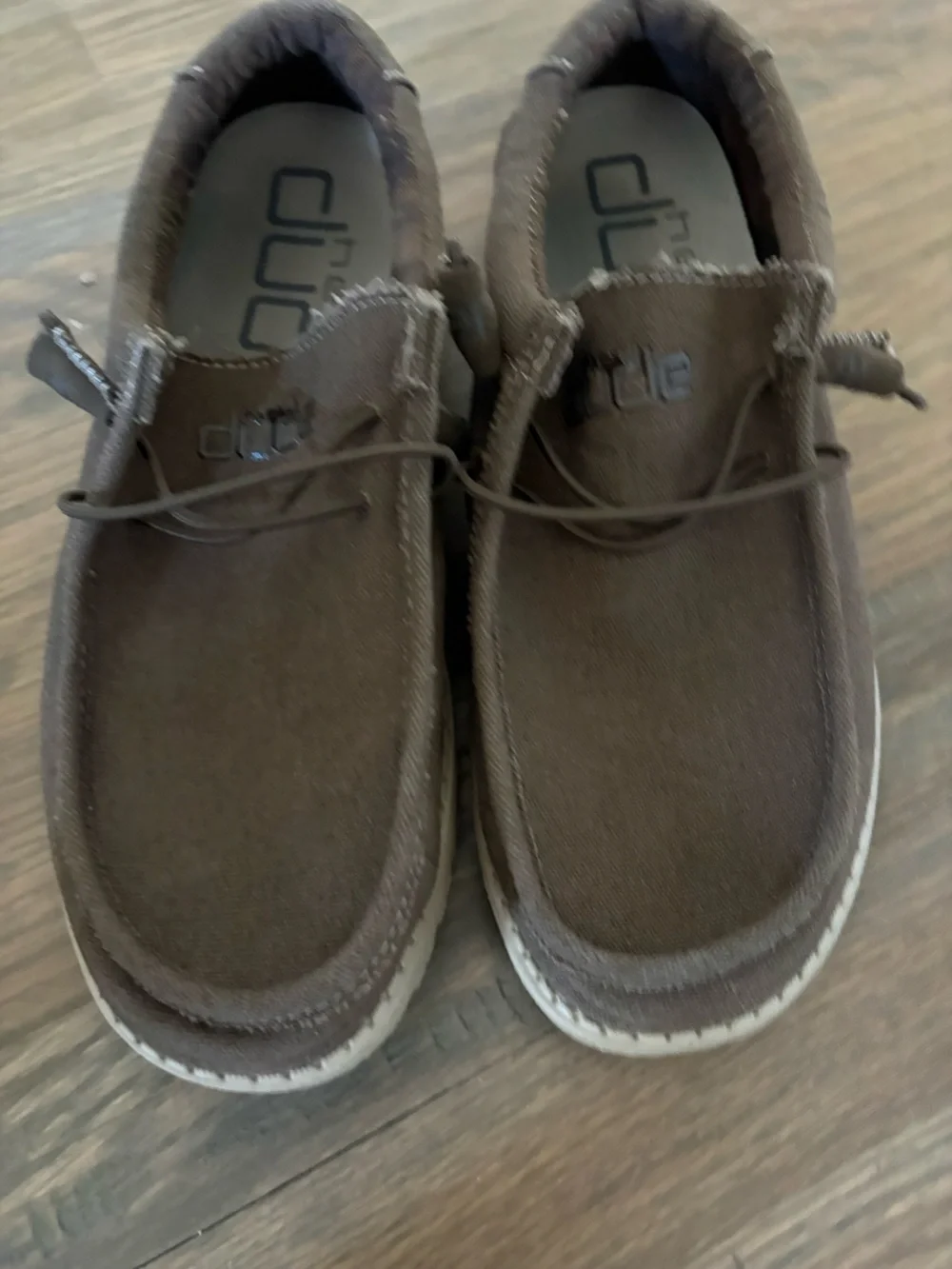 HEYDUDE Men's Size 8 Wally Canvas Slip On loafers color CHOCOLATE